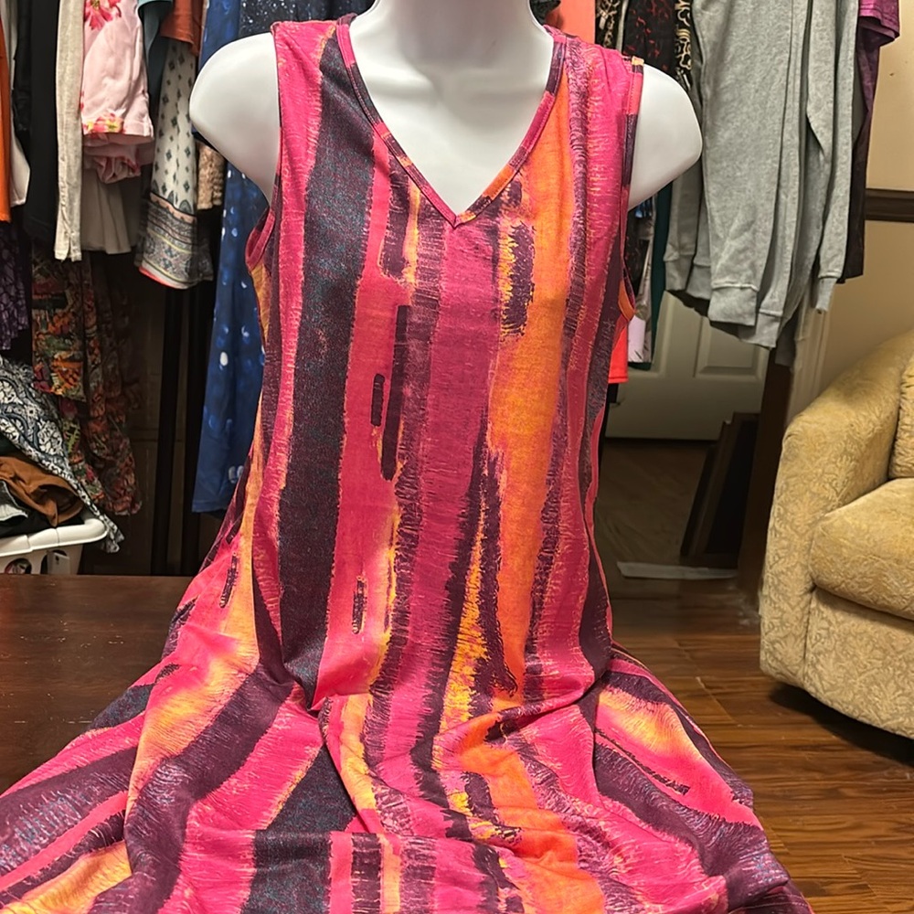 Beautiful sleeveless M midi dress ¥